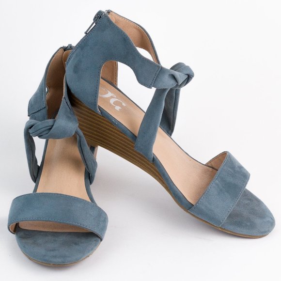 JG Shoes - Size 7 JG Blue Suede Strappy Mini Wedges